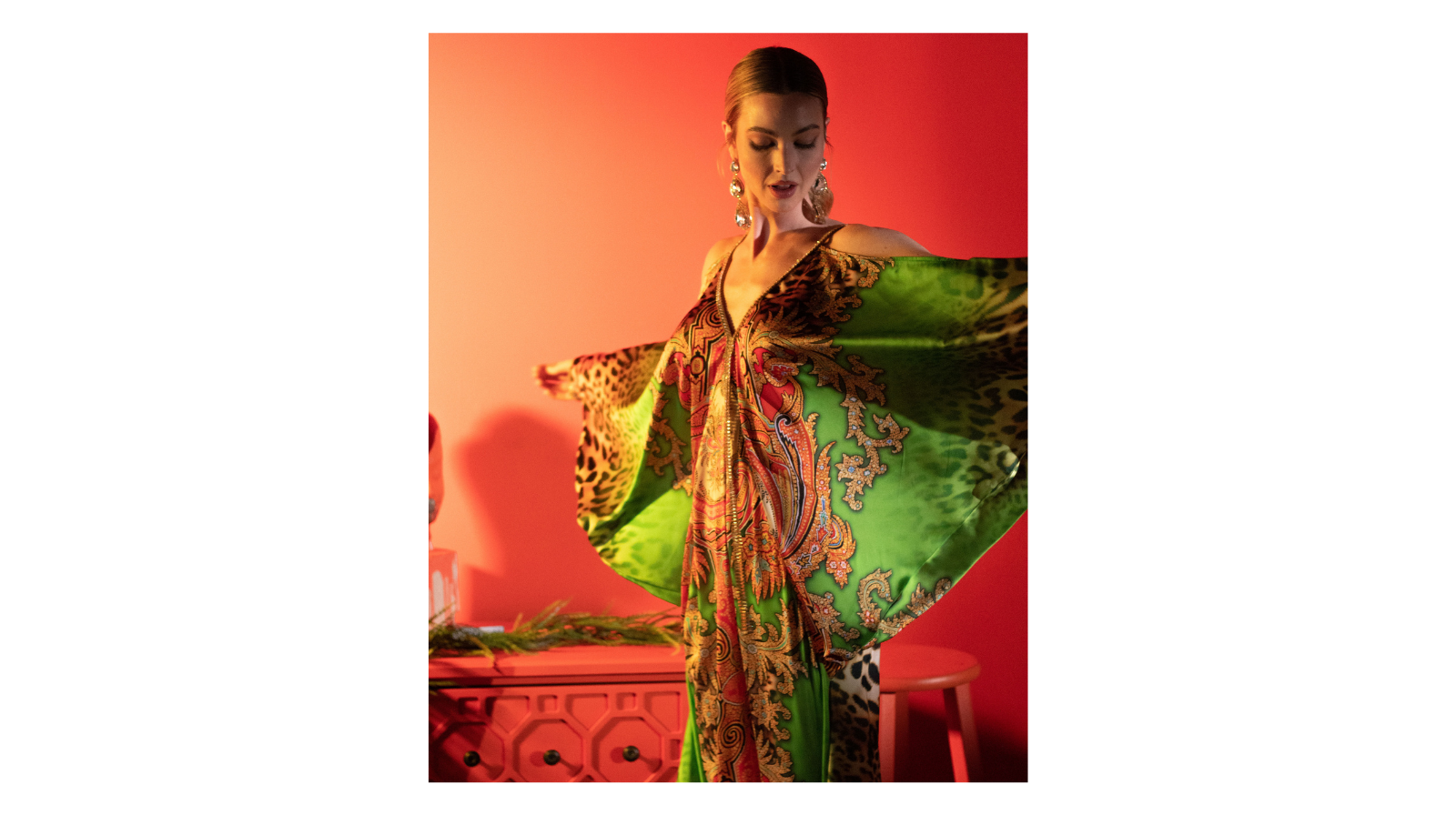 I want the full image to be seen. Adjust the image so it appears everything