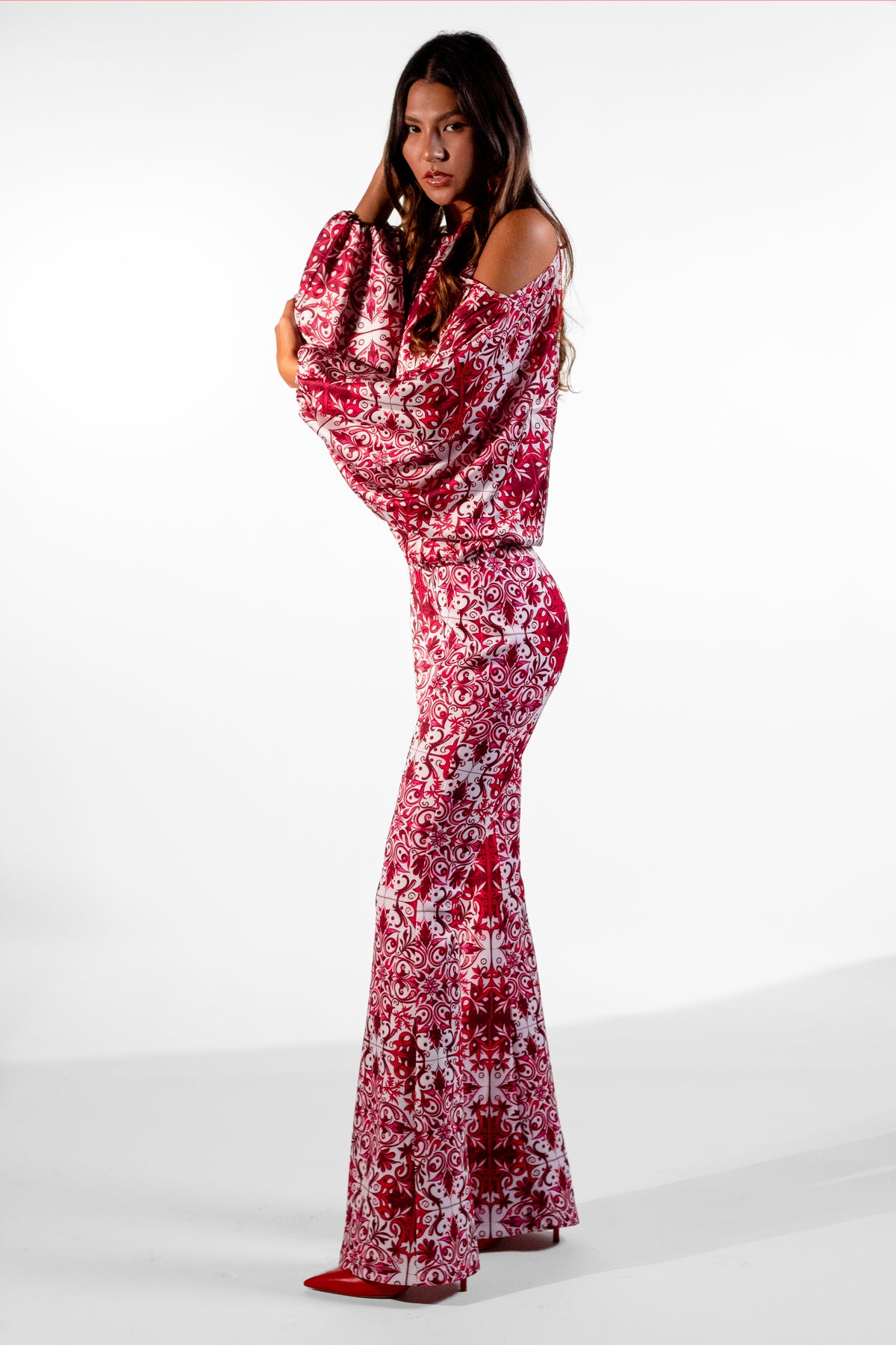 Gardenia Red Giraffe Cropped Top and Pants - BACCIO by Altamirano